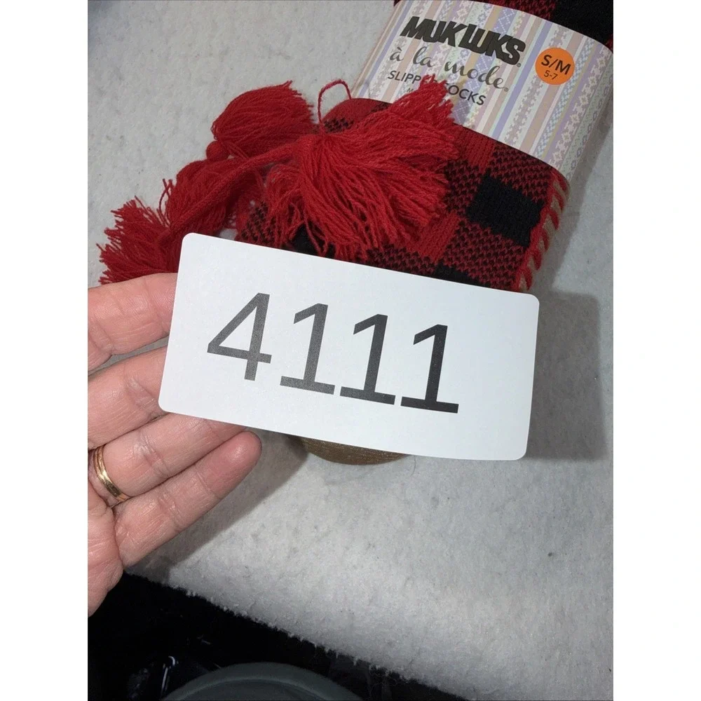 Muk Luks Slipper‎ Socks Womens Small/Medium S/M (5-7) Red Christmas Holiday NEW